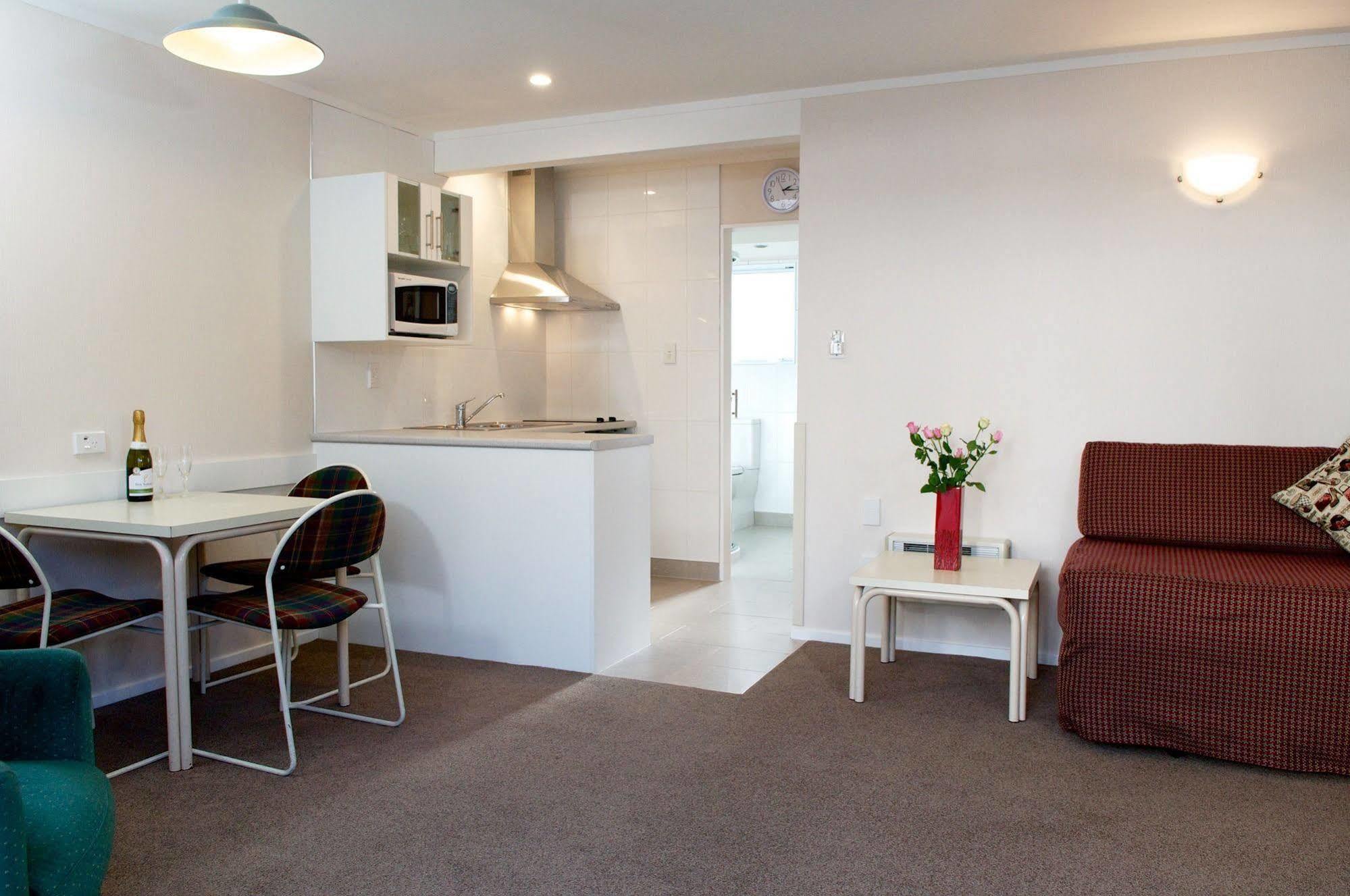 Bucket Tree Lodge Tawa Экстерьер фото